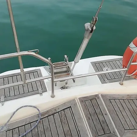 Botel Boat-apartamento Flotante Cadiz.. La Juanita Arroyo