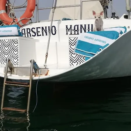 Boat-apartamento Flotante Cadiz.. La Juanita Arroyo * Καντίζ