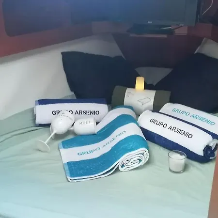 Boat-apartamento Flotante Cadiz.. La Juanita Arroyo