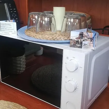 Boat-apartamento Flotante Cadiz.. La Juanita Arroyo بوتيل