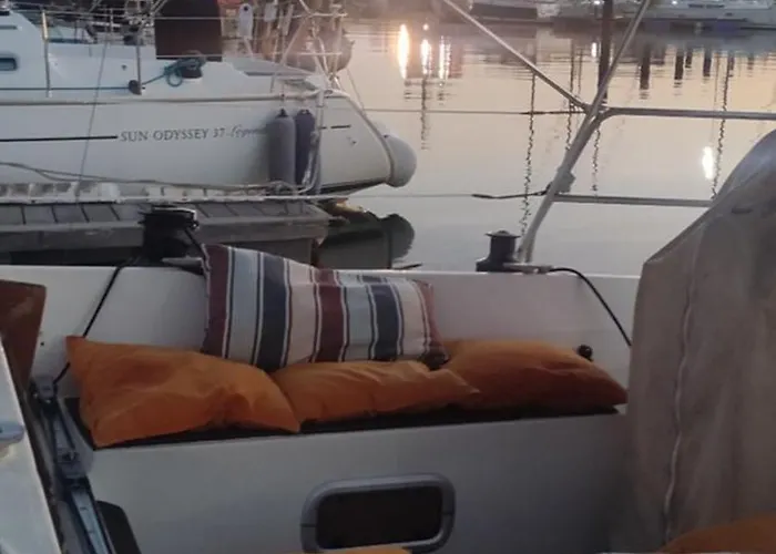 Boat-apartamento Flotante Cadiz.. La Juanita Arroyo *